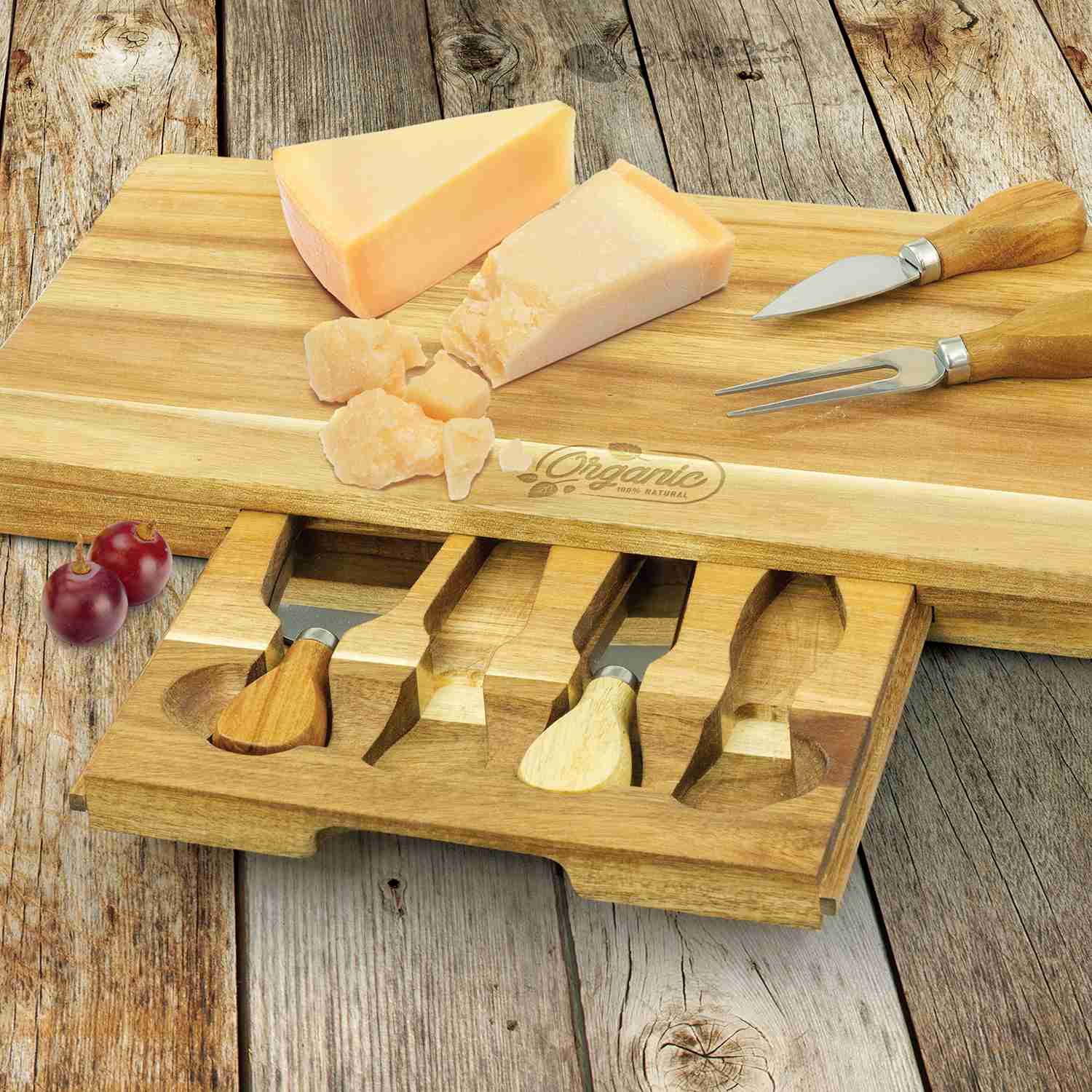 Montgomery Cheese Board 4 115957 Montgomery Cheese Board feature